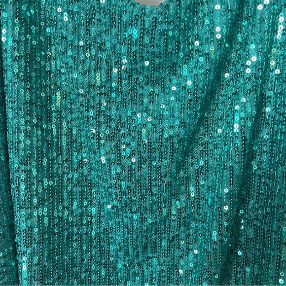 NWT Fashion Nova Turquoise Seffani Sequin Spaghetti-Strap Cami Size 2X - Picture 3 of 5